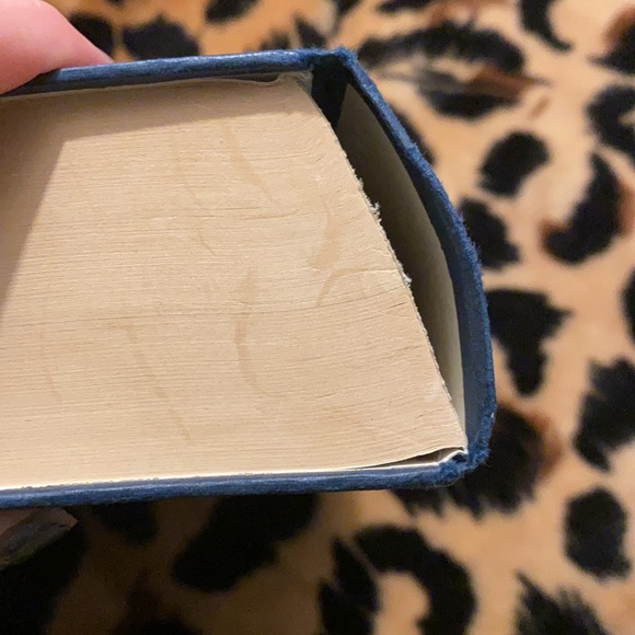 Vintage Dune Trilogy Book - Picture 7 of 13